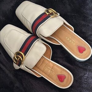 Gucci Women's Cream Leather Loafers